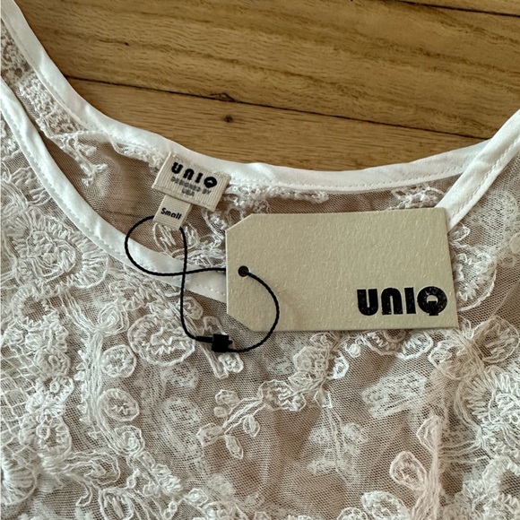 Uniq Sheer Lace Overlay Dress in White Size S - Picture 4 of 5